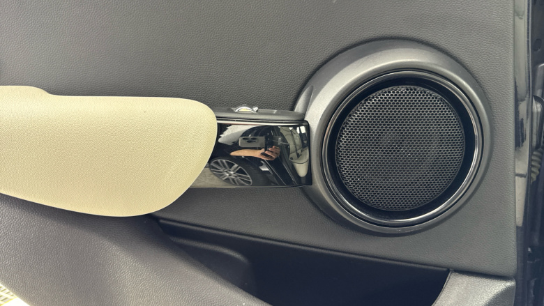 MINI Hatchback 1.5 Cooper Exclusive 5dr Auto [Nav Pack] Petrol Hatchback